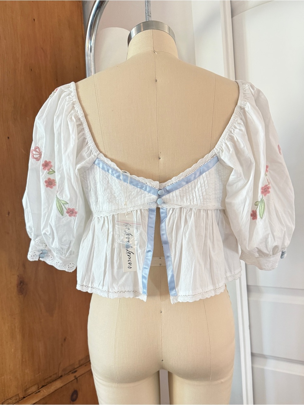 For Love And Lemons Carrington  Embroidered Puff-Sleeve Top // NWT - Picture 4 of 13